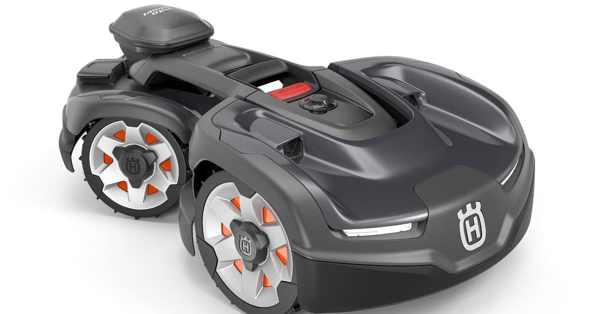 Robot tondeuse Husqvarna Automower 435X AWD NERA 2025 testé par Mowy Lab