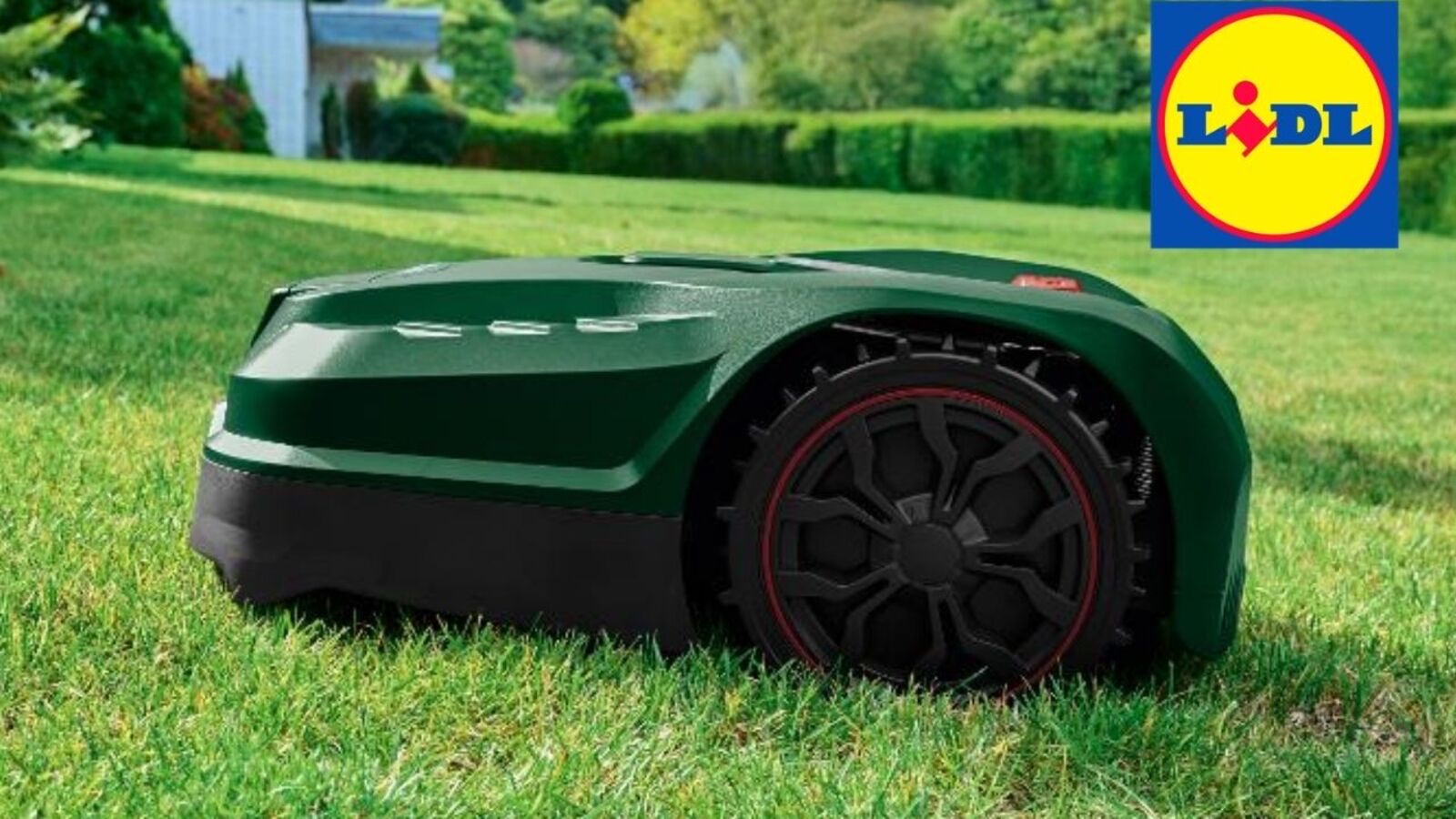 Robot tondeuse Parkside vert de profil avec le logo Lidl en incrustation